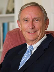 Coleman Ross headshot